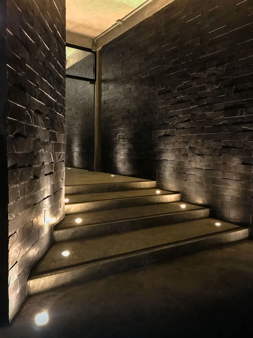 泰国纳洪拉差里玛城市链接区的酒庄风格餐厅-34