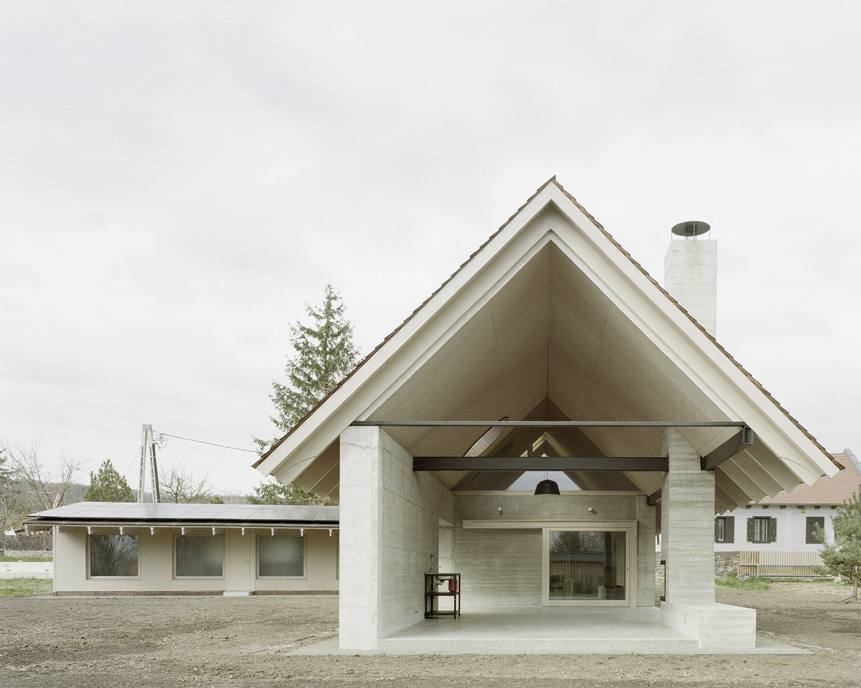住宅与蜂场（House and Beeyard）丨匈牙利-4