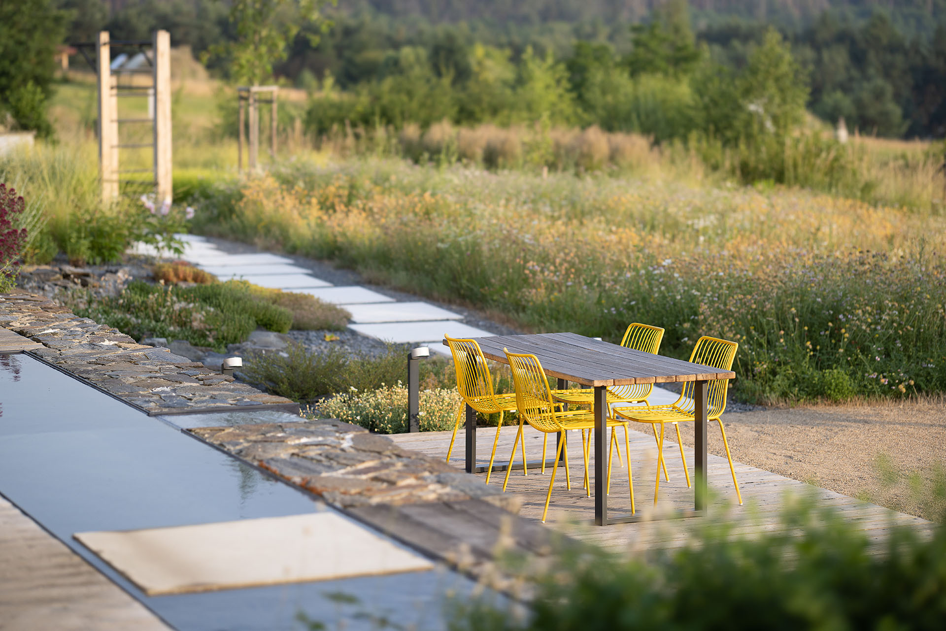 卡米克水库旁家庭住宅花园设计丨捷克-72