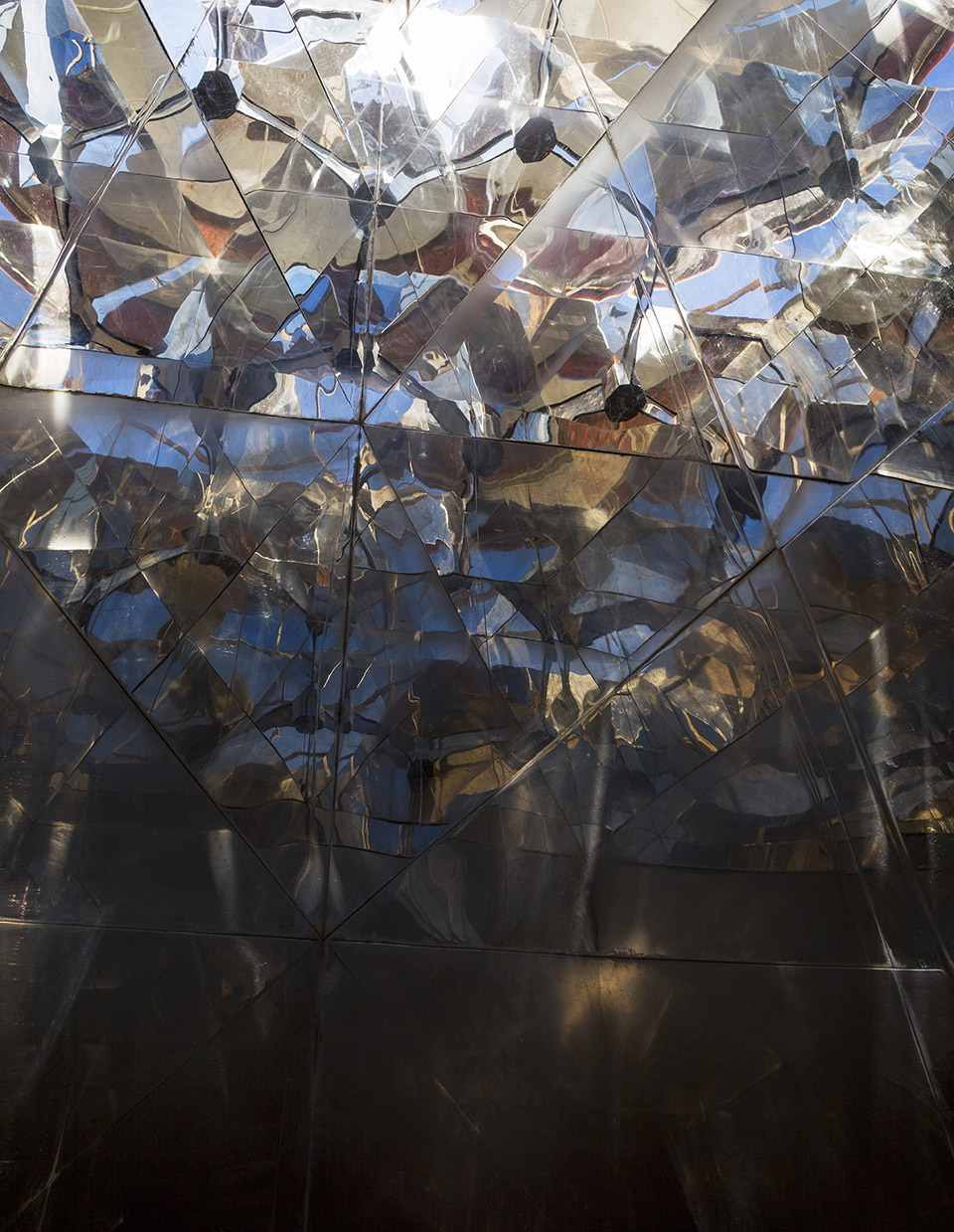 悬崖灯塔,丹麦 / JAJA Architects and BESSARDs’ STUDIO-23