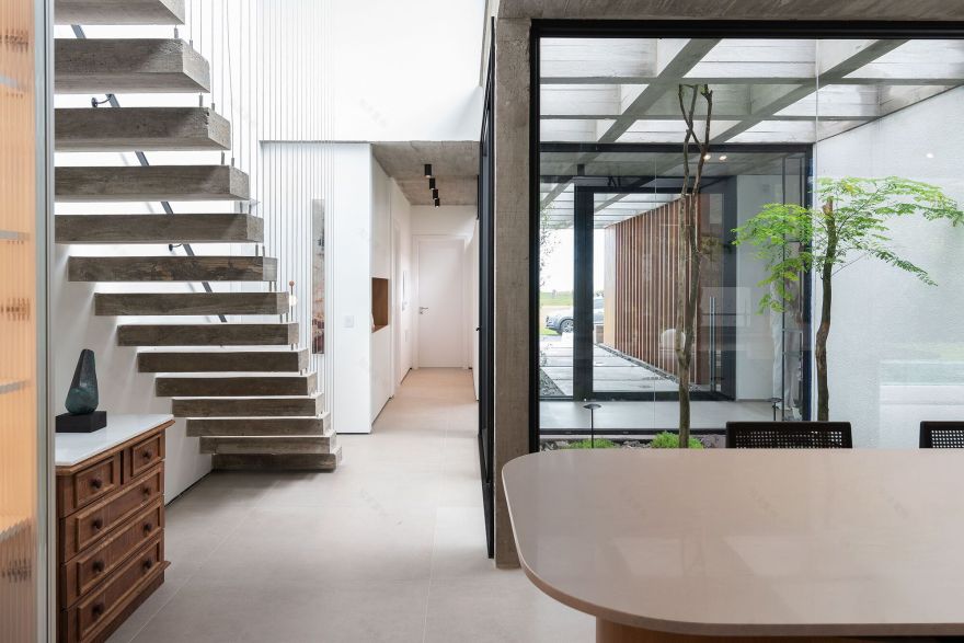 卢萨达宅邸丨巴西丨Galeria 733-40