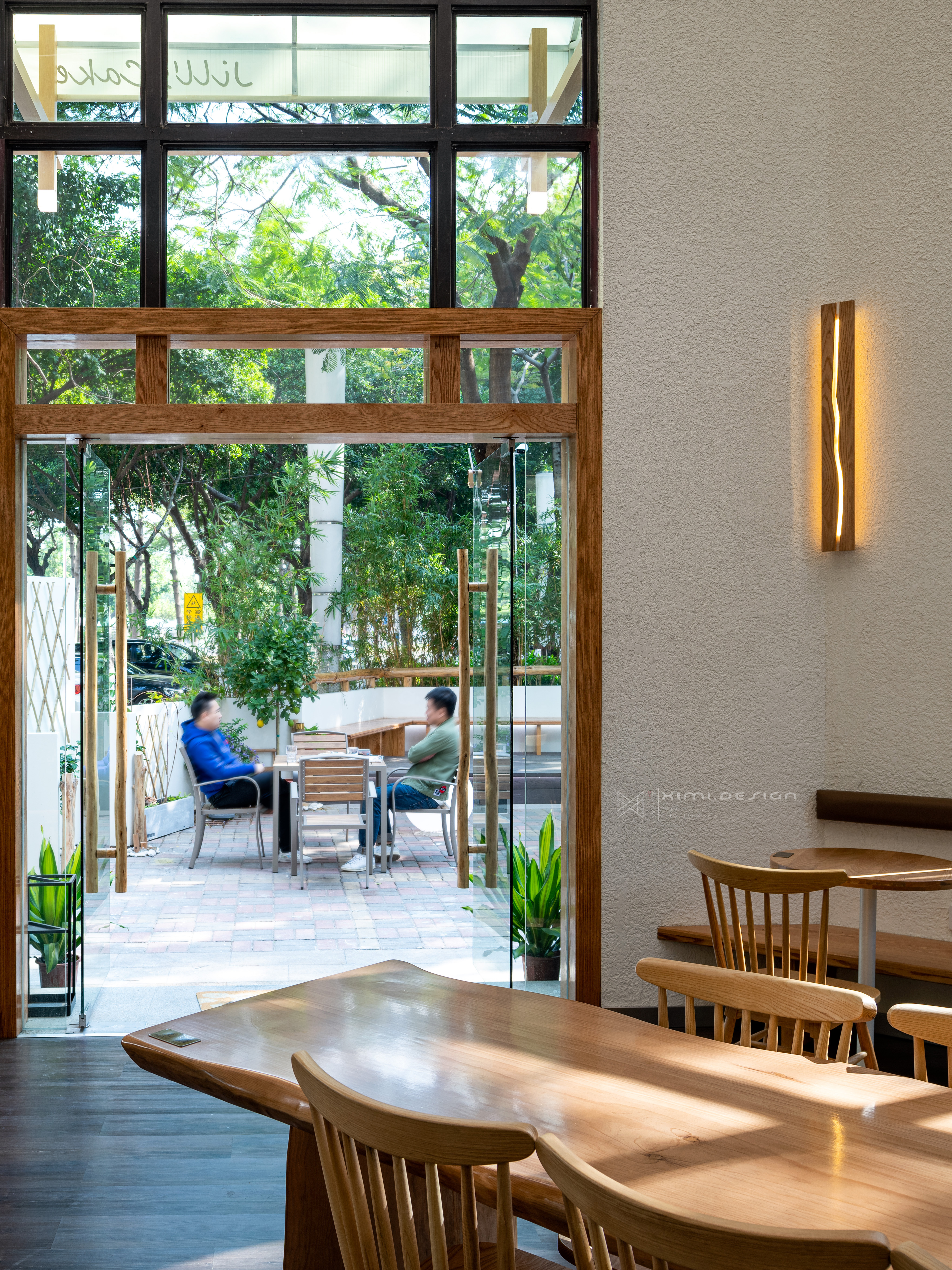 广州日式原木风蛋糕咖啡馆丨中国广州-8