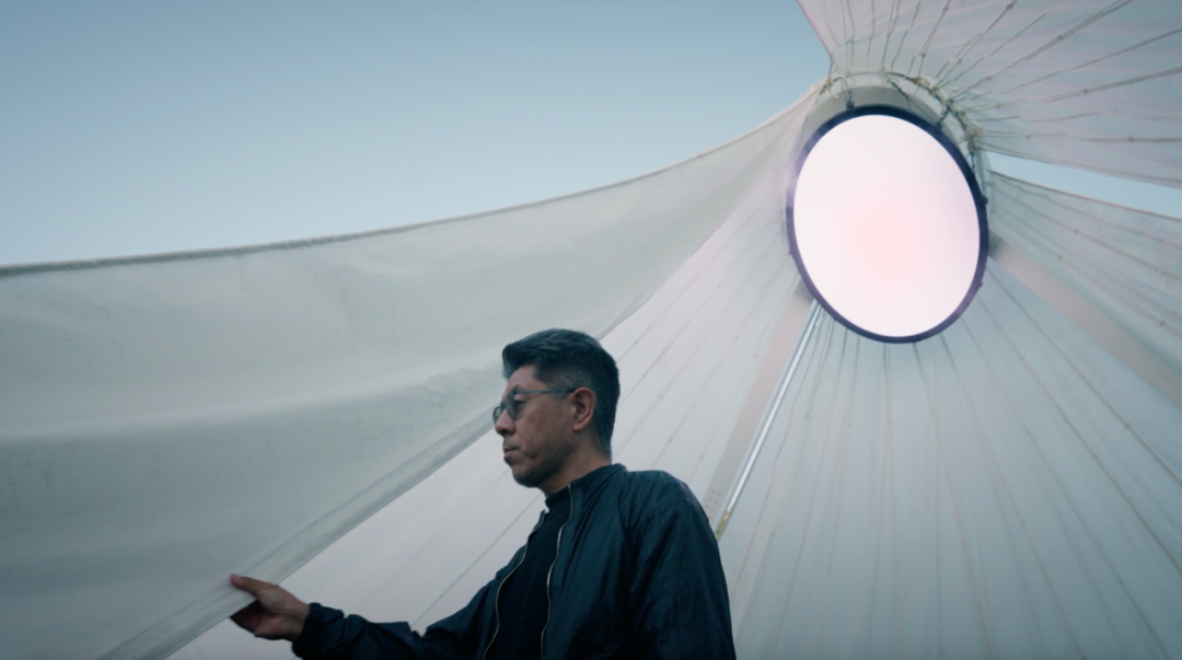 建筑鬼才马岩松，在威尼斯造了一把油纸伞-88