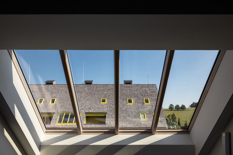 Filipovice 公寓楼,捷克 / CL3 极简主义与传统山墙的完美融合-38
