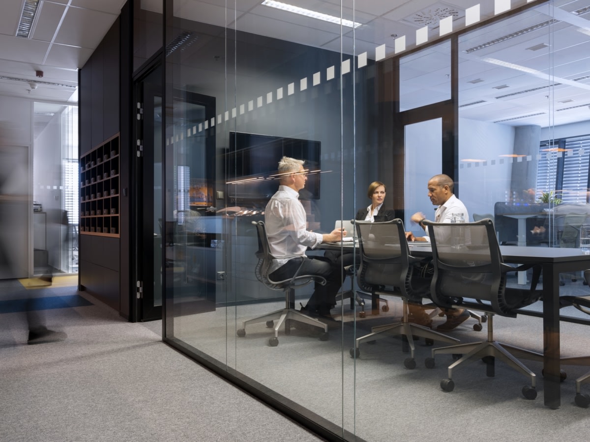 Parker Hannifin Prague 办公室丨捷克丨YUAR 建筑事务所-12