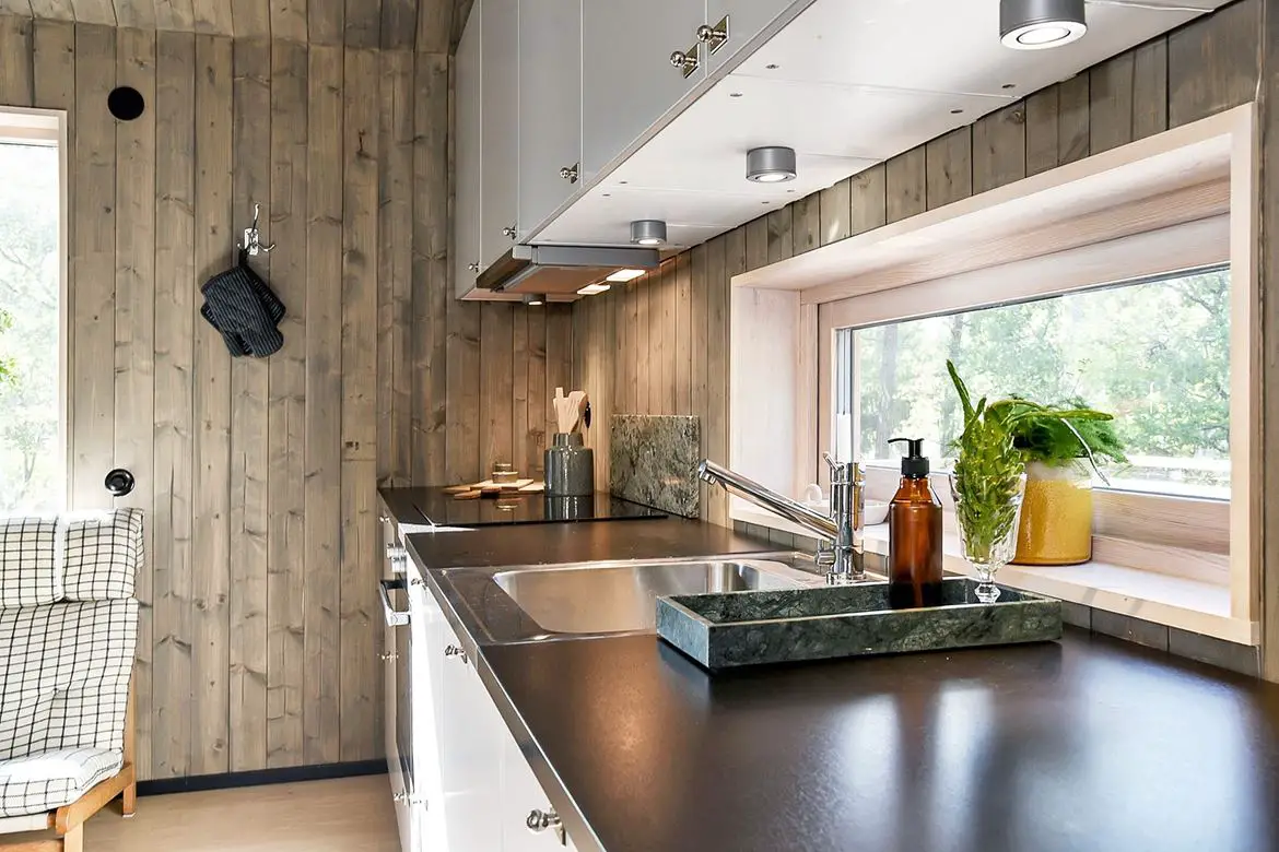 瑞典简约夏日小木屋设计-4