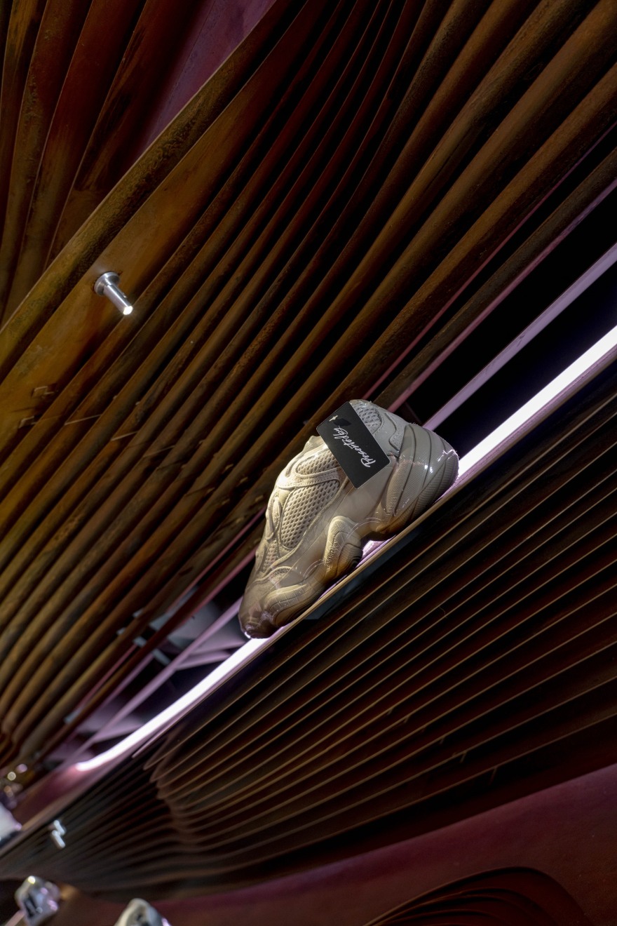 PresentedBy 鞋店丨卡塔尔多哈丨External Reference-17