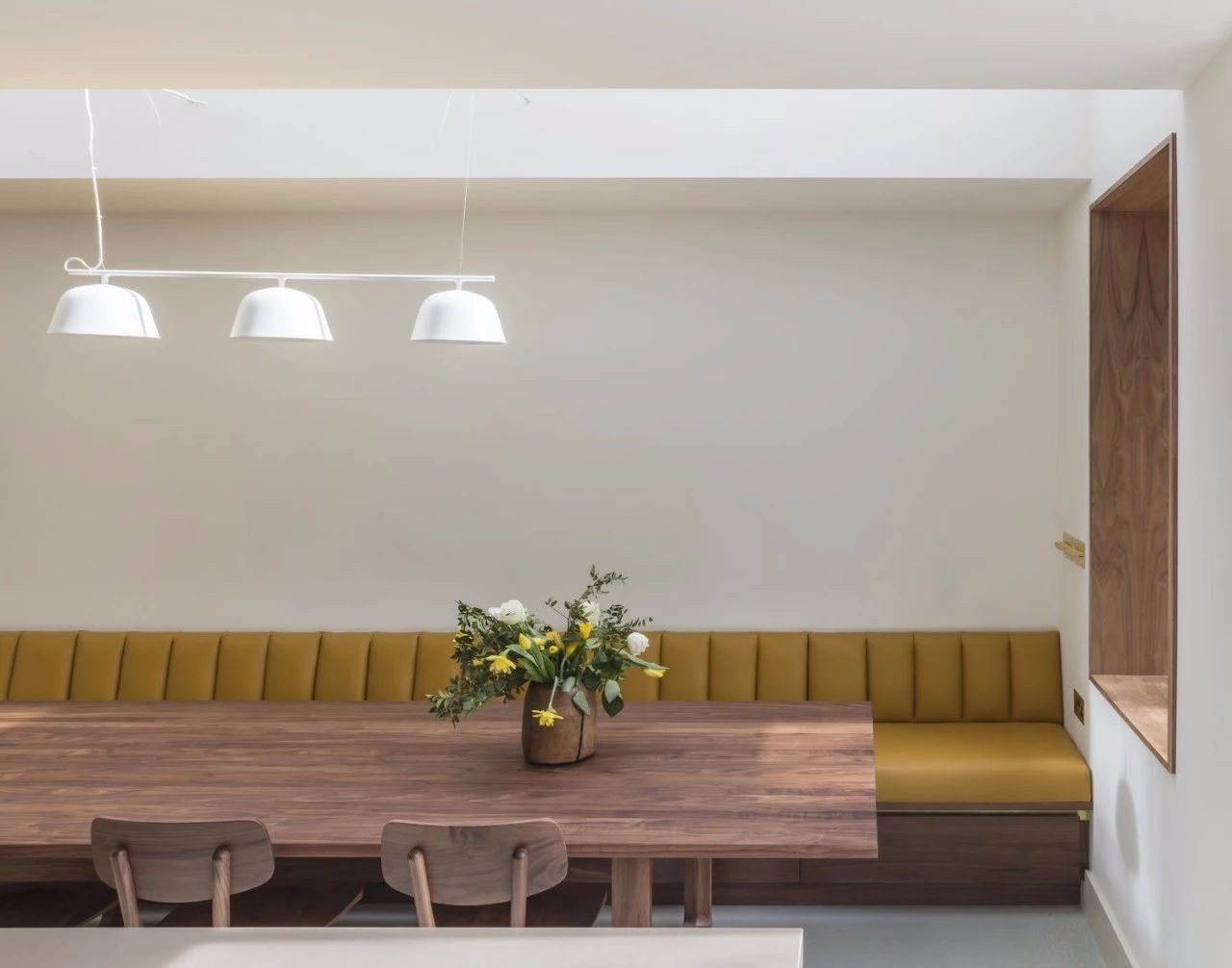 伦敦住宅的黄铜魅力-14