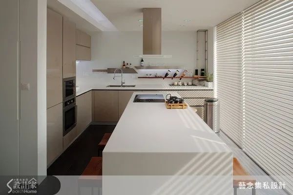 四间超吸眼球的独栋豪宅设计！旋转楼梯、高级酒窖与景观沐浴空间应有尽有-40