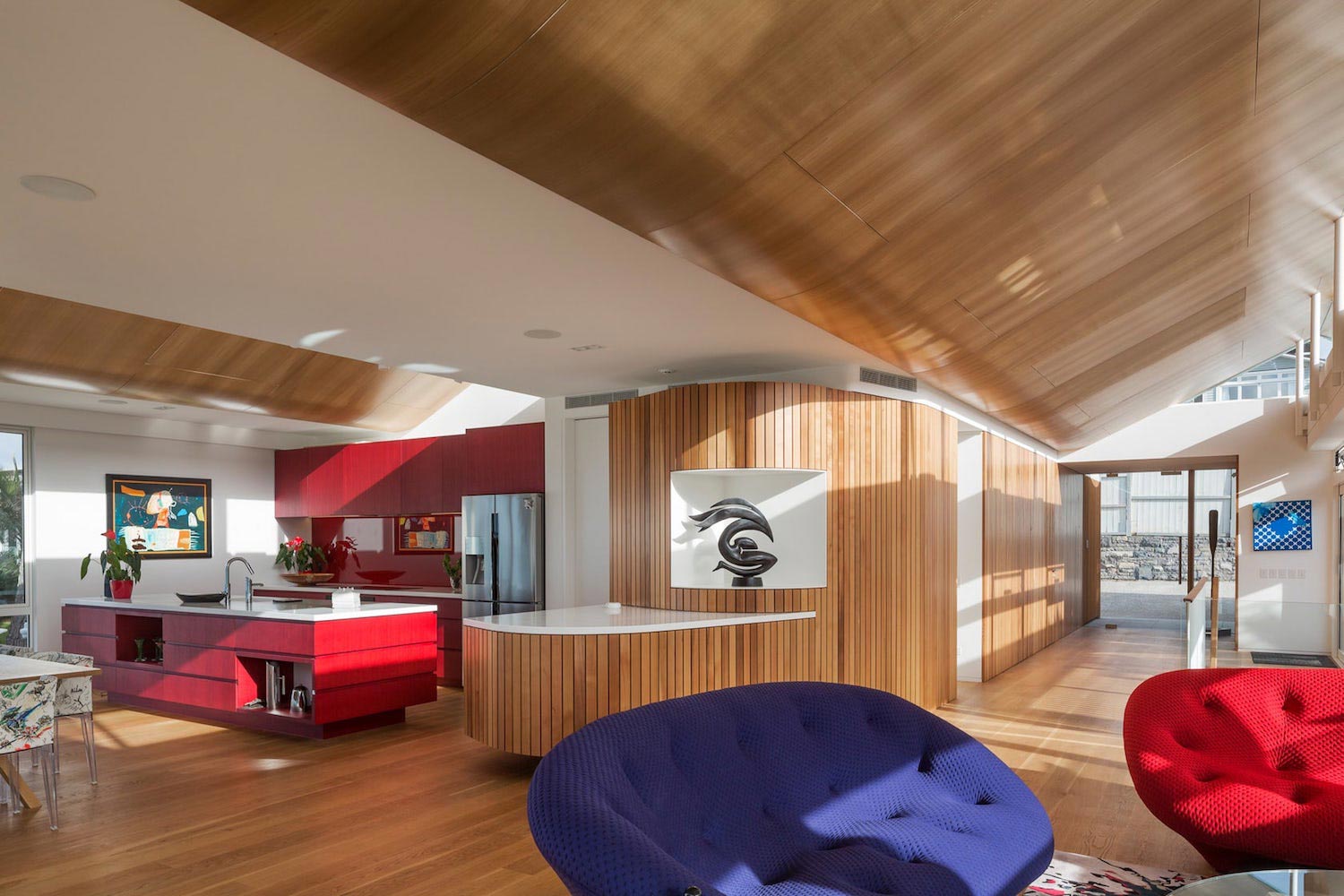 Warm and comfortable interior of a house which contrasts with the sleek exterior of white pre coloured fibre cement   CAANdesign  Architecture and home design blog-8