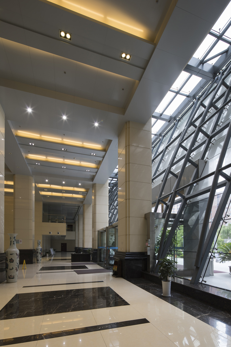 陕西公路勘察设计院现代绿色办公空间-13