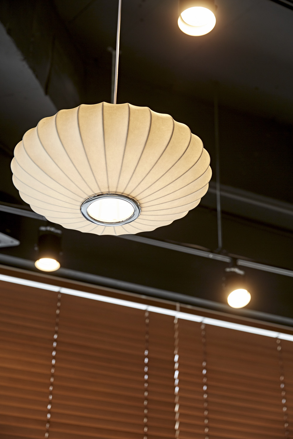 现代简约韩餐馆，温馨氛围中的美食盛宴-16