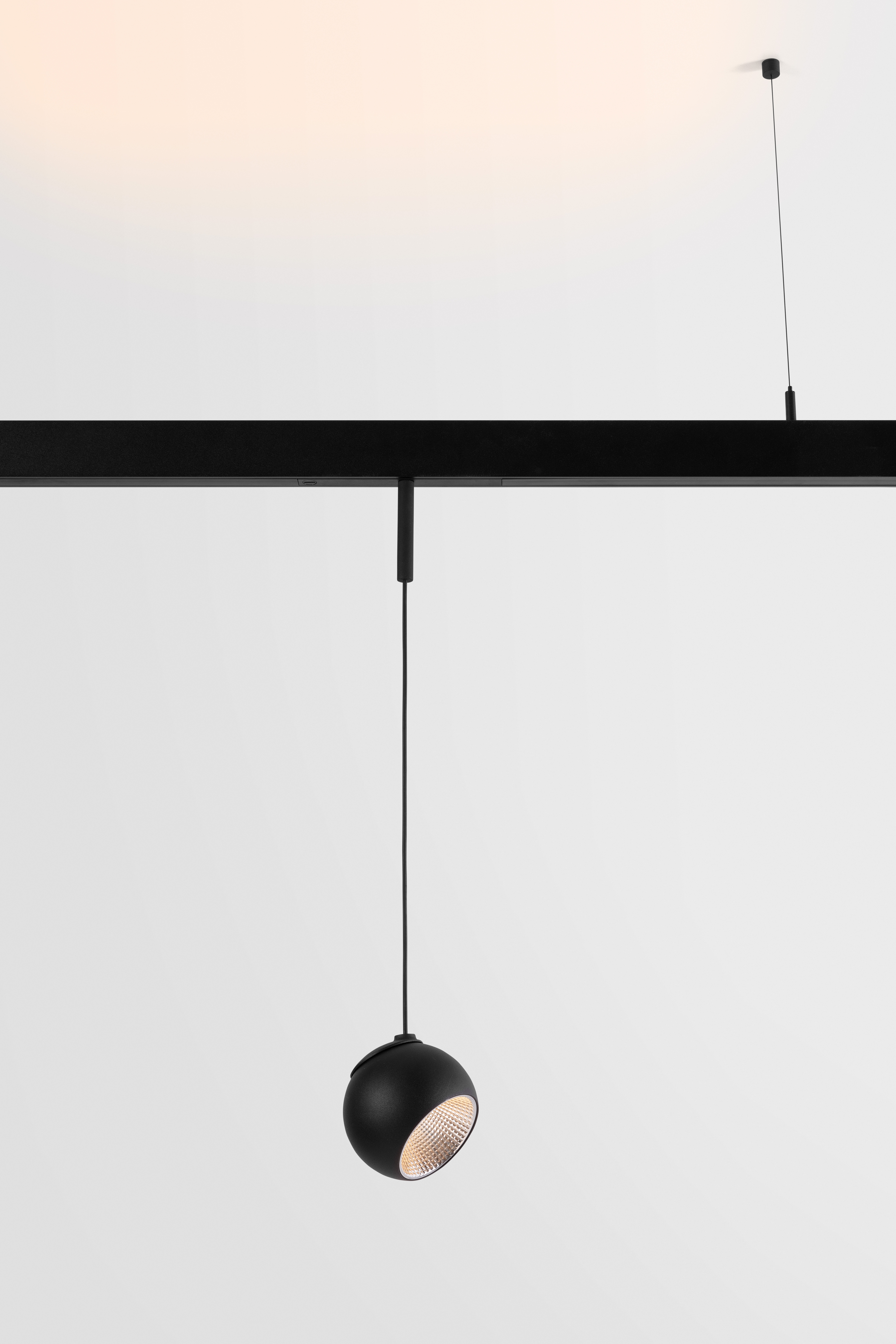 Pista Track 48V Suspended Up/Down | Pista Track 48V | Illuminazione architetturale | Modular Lighting Instruments-11