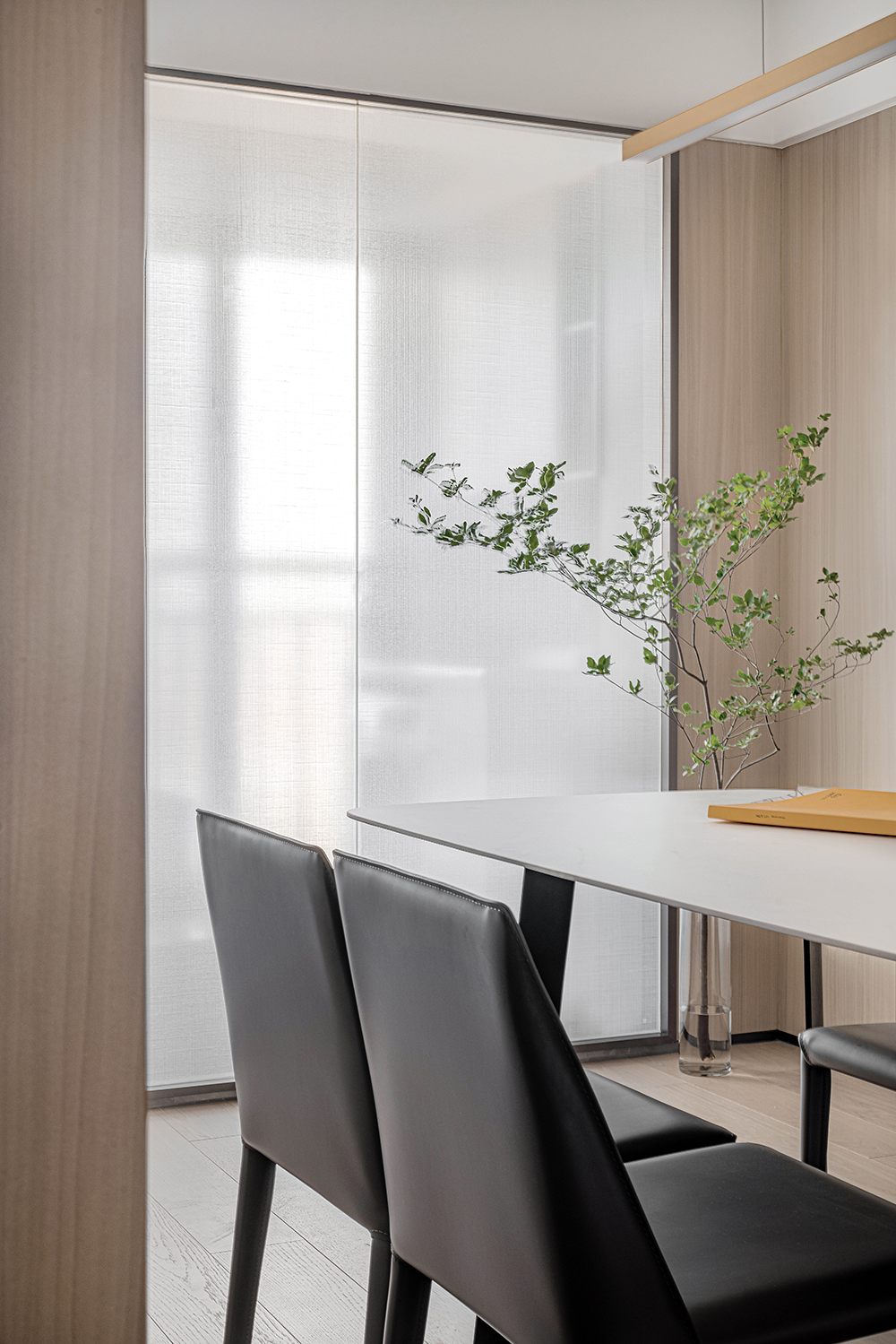 极简纯粹，HRAMN Architecture 新作打造 150㎡精致公寓-25