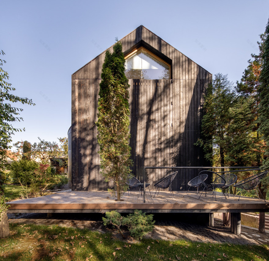 OLSW 之家丨乌克兰利沃夫丨replus bureau-36