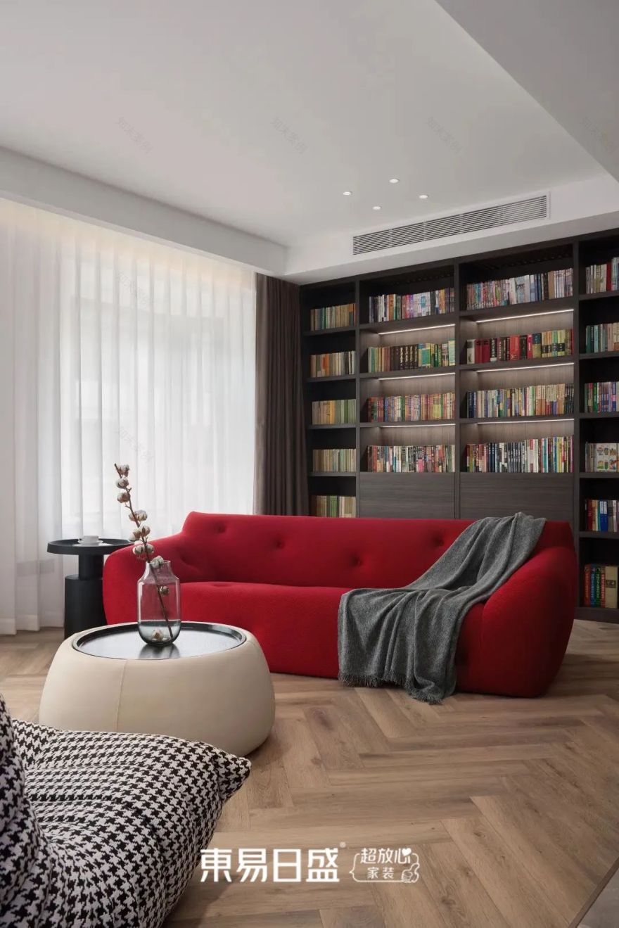 300㎡法式别墅实拍,极简的浪漫,摇曳的风情-25