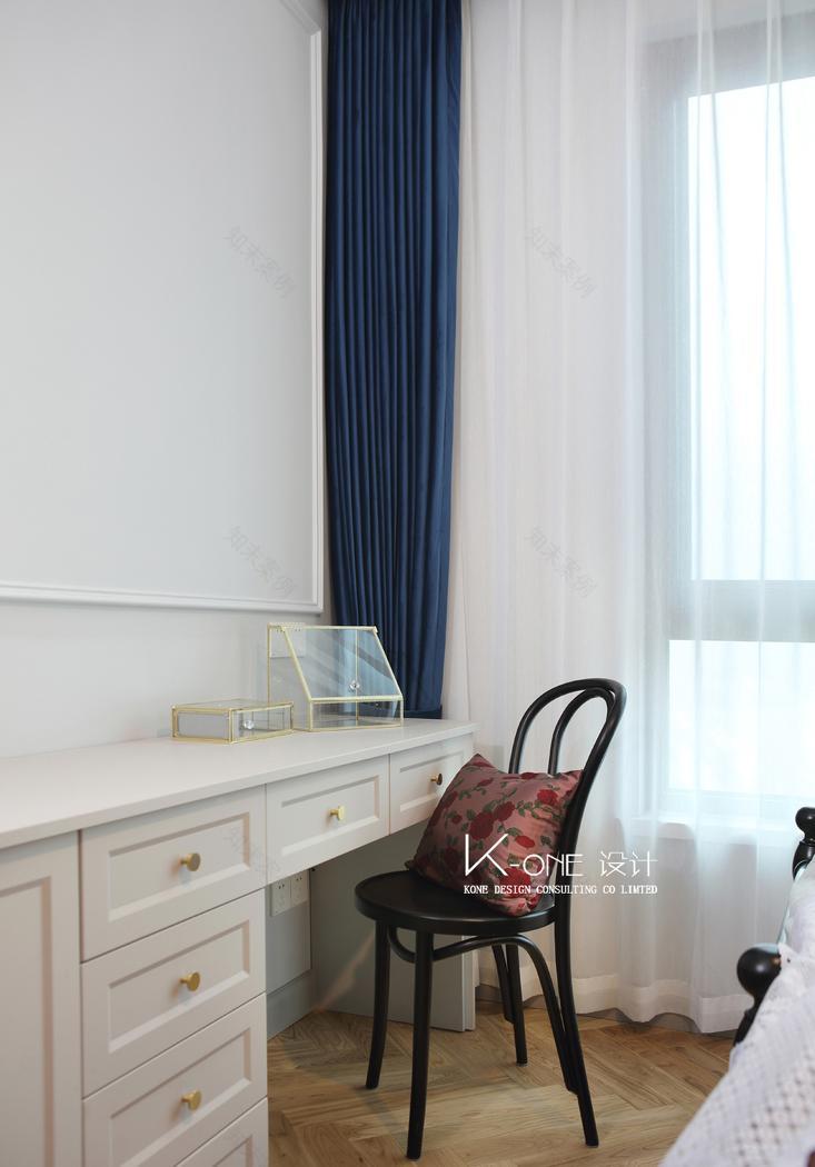 黄铜元素打造的雅致浪漫空间-5