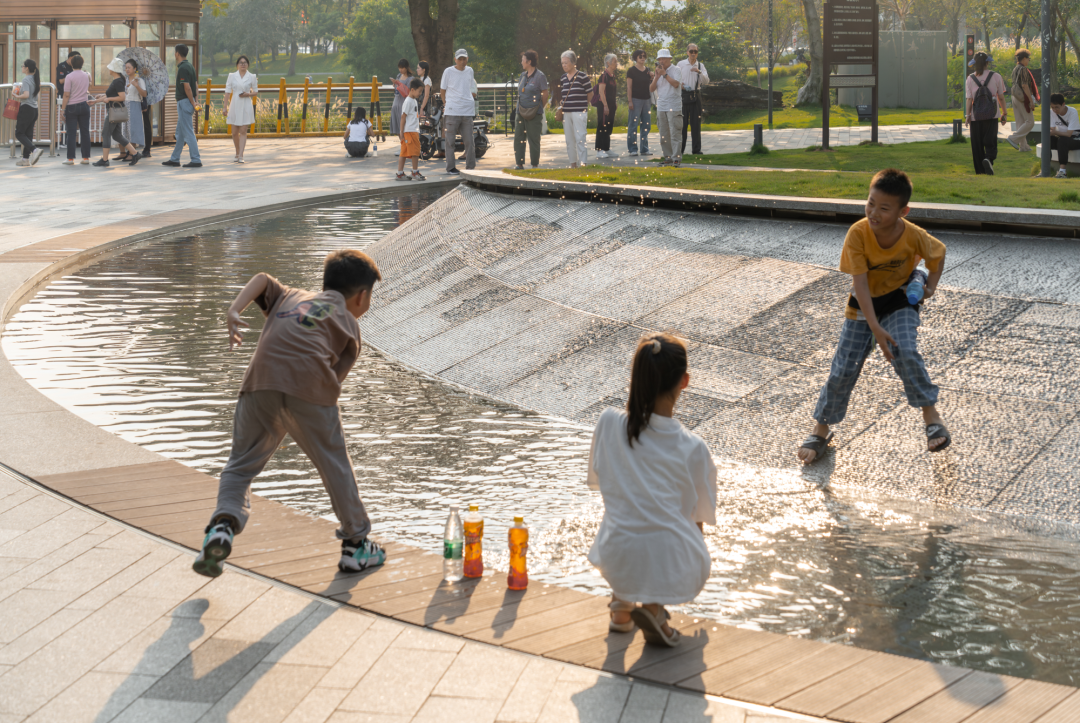 东莞松山湖通湖礼廊二期丨中国东莞丨Instinct Fabrication 本色营造-12