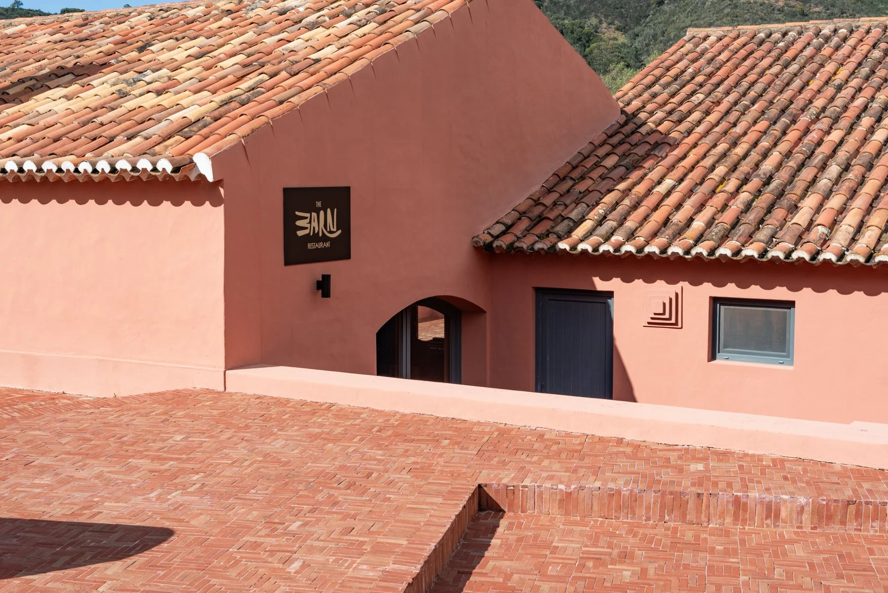 The Barn餐厅及酒廊丨arkstudio-0