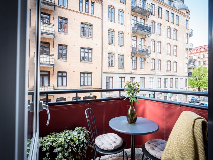 北欧风格粉色天花板公寓设计-21