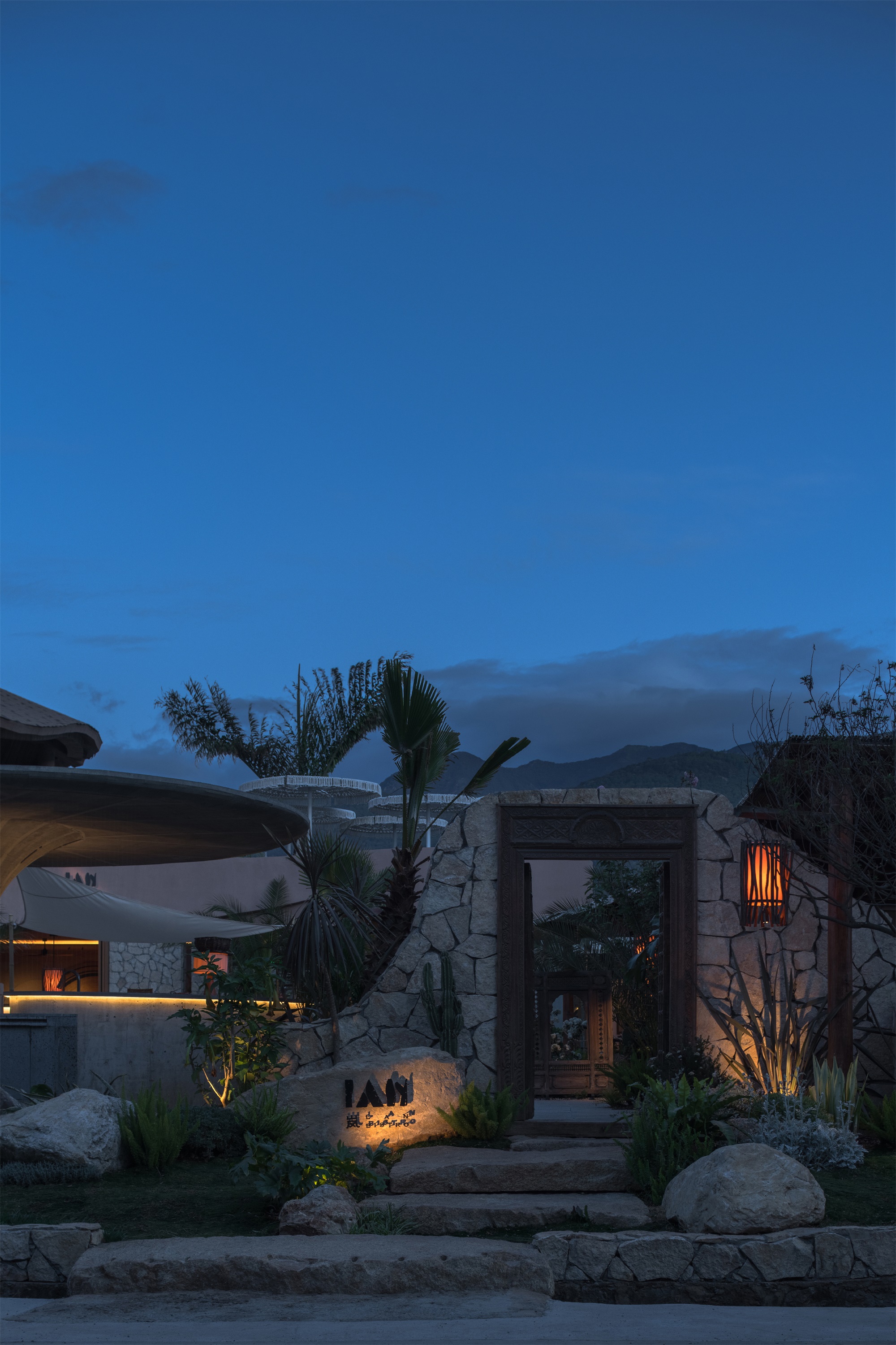 Lan岚·云南bistro餐厅丨中国丽江丨FUNS方糖空间设计顾问-14