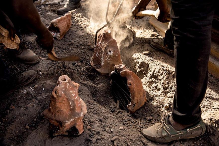 “回声”灯 | 歌颂西非文化的诗意爱情颂歌-17