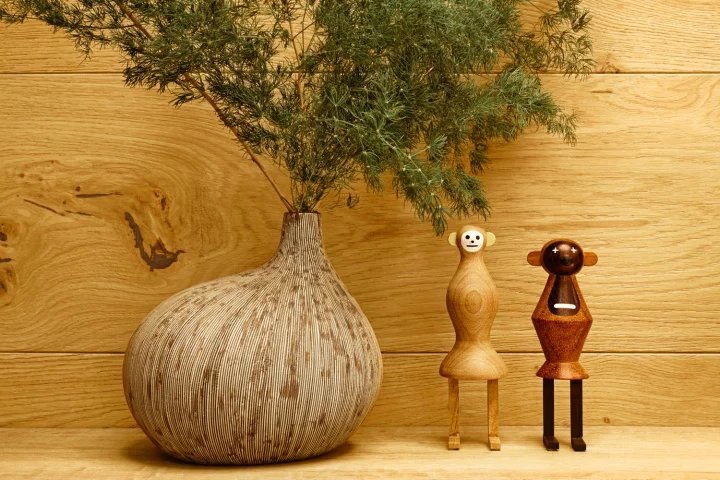 【展示空间】 米兰灯具照明展的LZF品牌展示空间-1