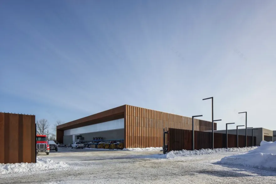 新卡里多尼亚理工学院重型机械培训设施-12