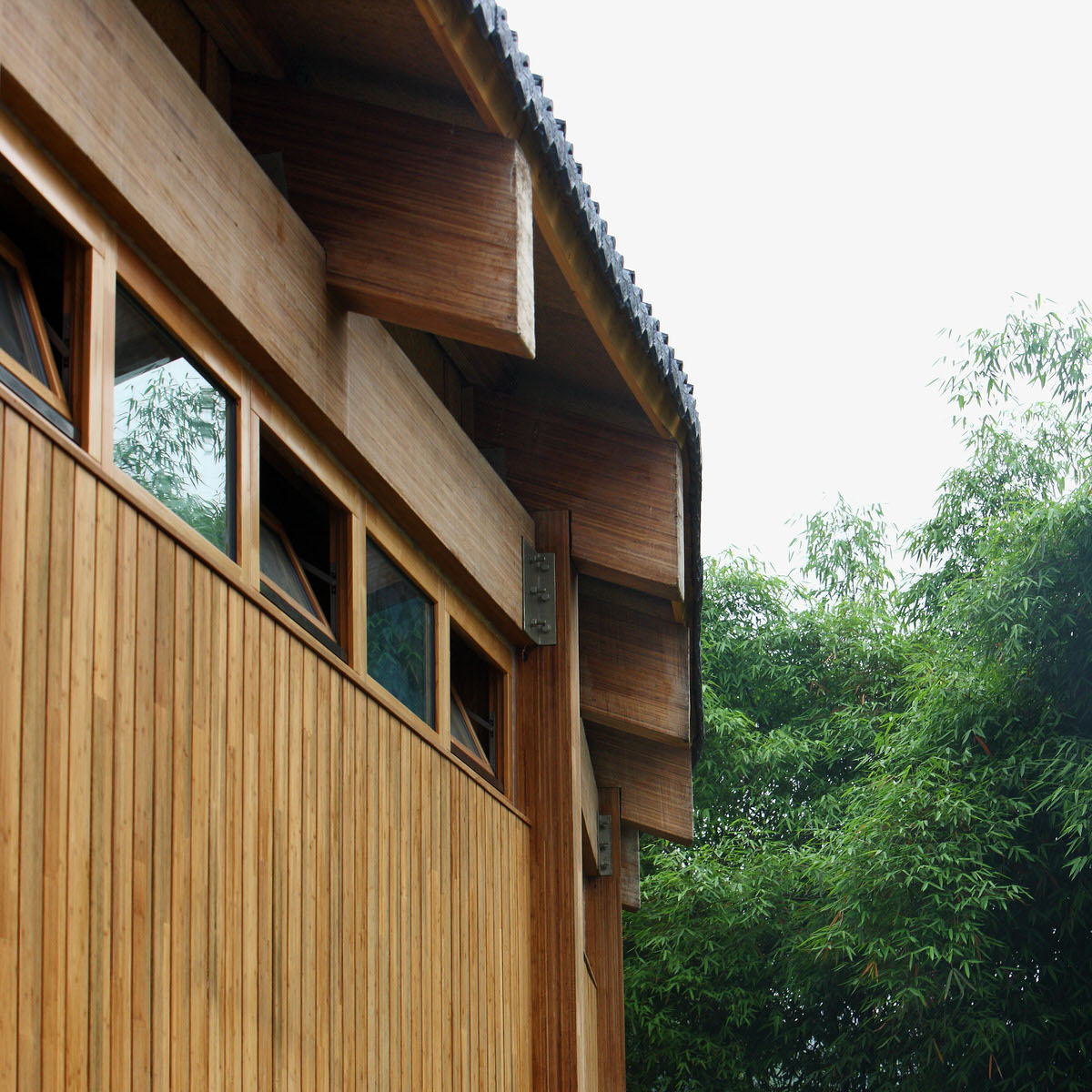 毕马威中国税务技术与创新中心社区中心

说明：KPMG是毕马威（全球专业服务公司）的英文缩写，CCTF一般指毕马威中国税务技术与创新中心（China Customs and Taxation Facilitation） 最终翻译结合Community Centre表述为毕马威中国税务技术与创新中心社区中心    丨中国四川丨The Oval Partnership,Integer China-15