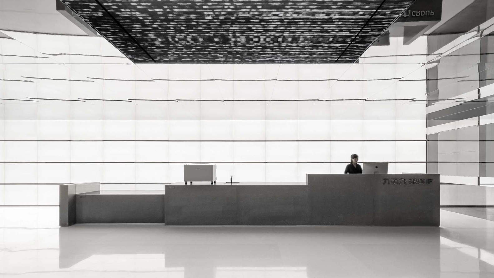 广州九毛九集团办公室丨中国广州丨壹所设计工作室-9