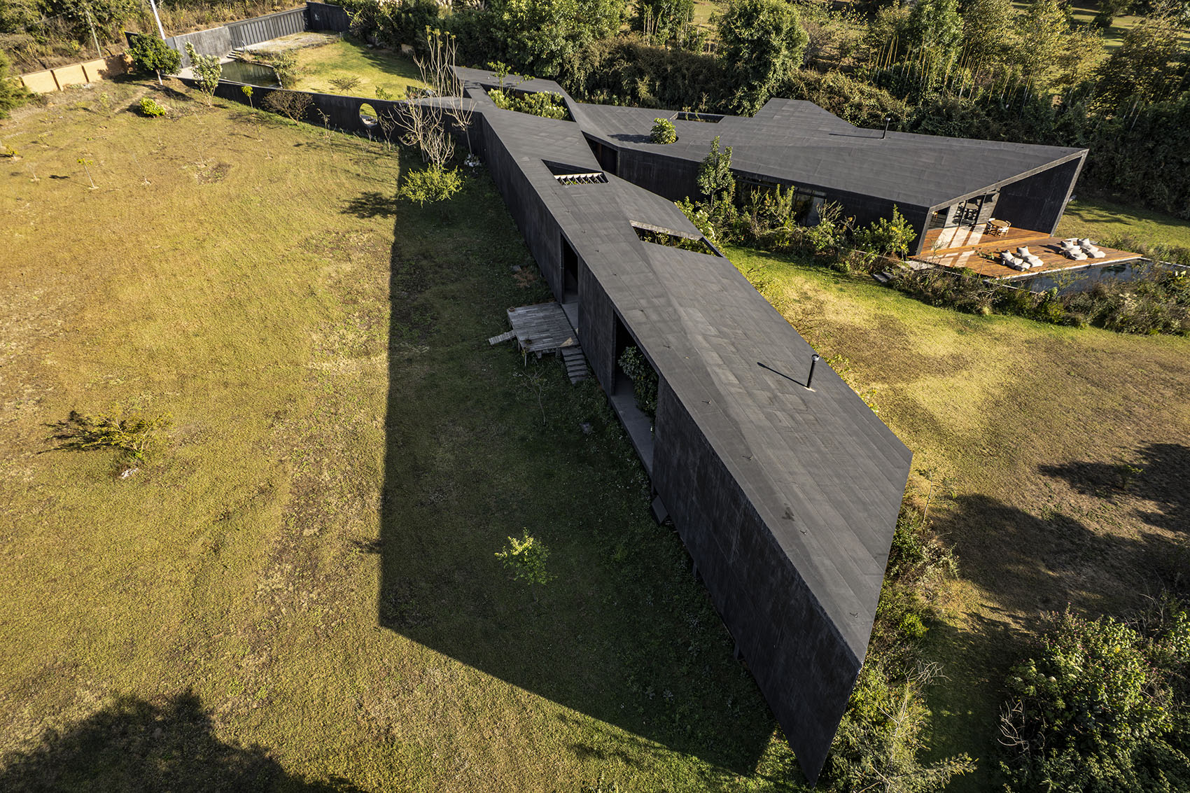 黑色住宅丨墨西哥丨TAC Taller Alberto Calleja-8