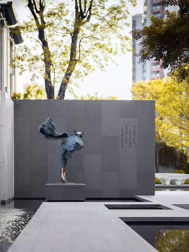 "静"动之间 | 雕塑艺术激活生活空间-16