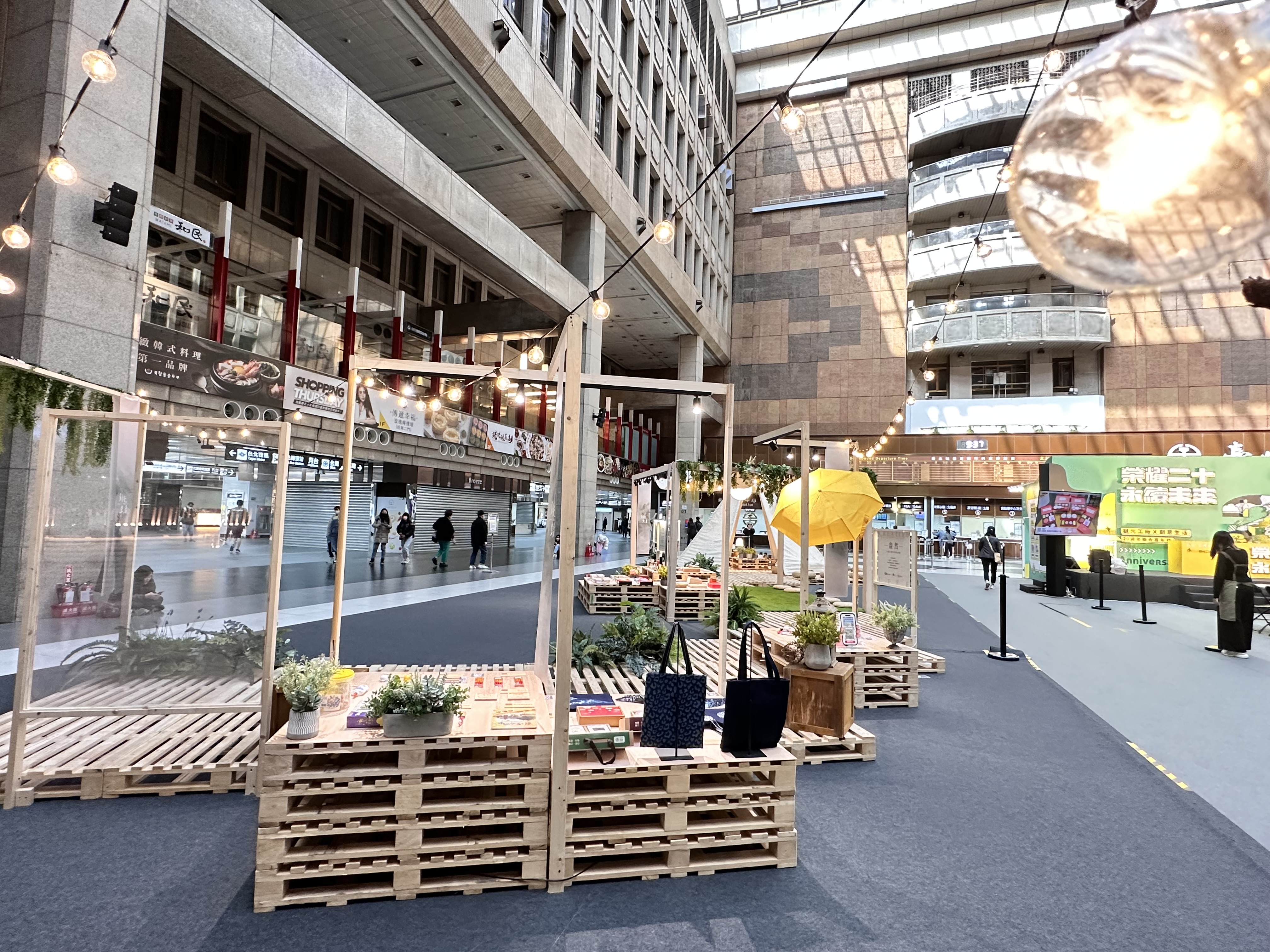 观光工厂创意生活 20 周年联合嘉年华展场设计及制作丨中国台北丨山峸-48