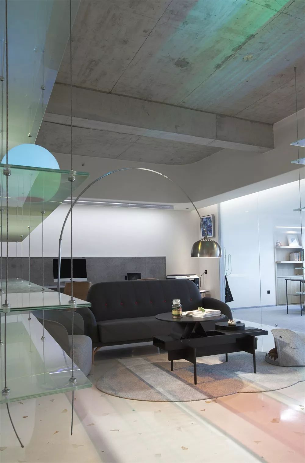 卧野空间设计事务所办公室——自由交流的弧形空间-69