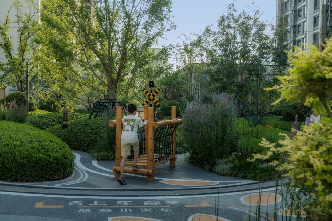 人文自然 拾光成长:天津中海金江里大区丨中国天津丨景观设计及施工图:里表都会,建筑:上海天华,室内:北京瑞视界-24
