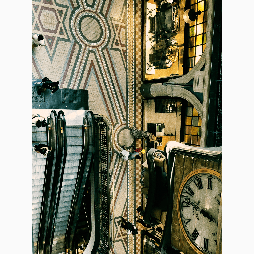 Q U E E N   V I C T O R I A  B U I L D I N G-0