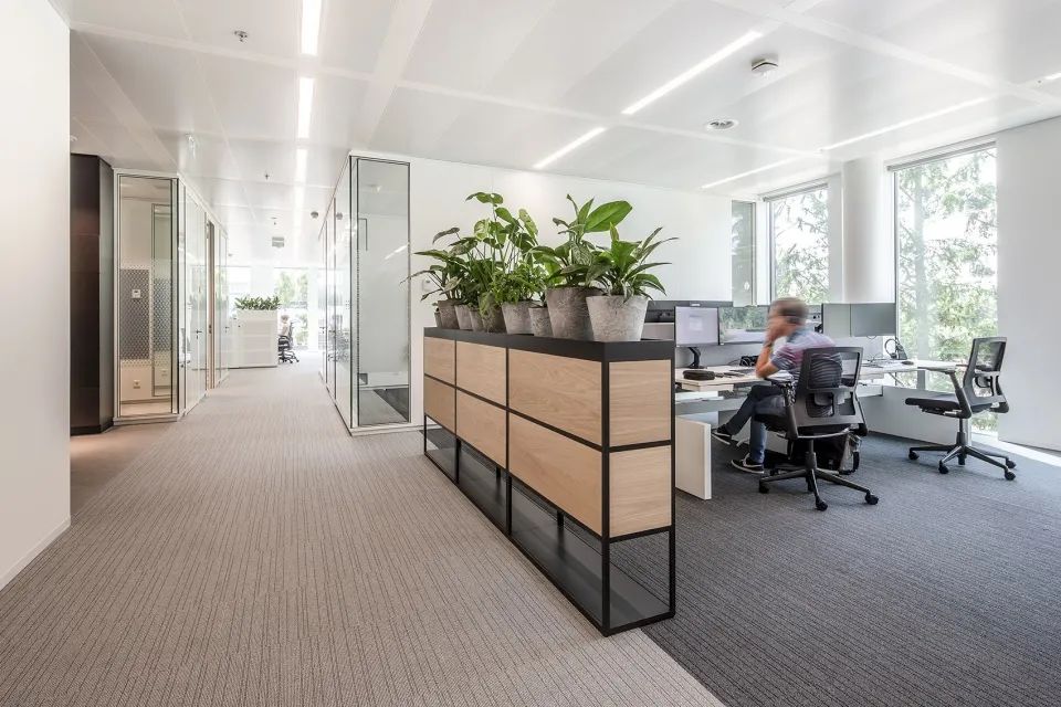 荷兰 Genmab 科研大楼——生态可持续、中庭广场、阶梯式平台-51