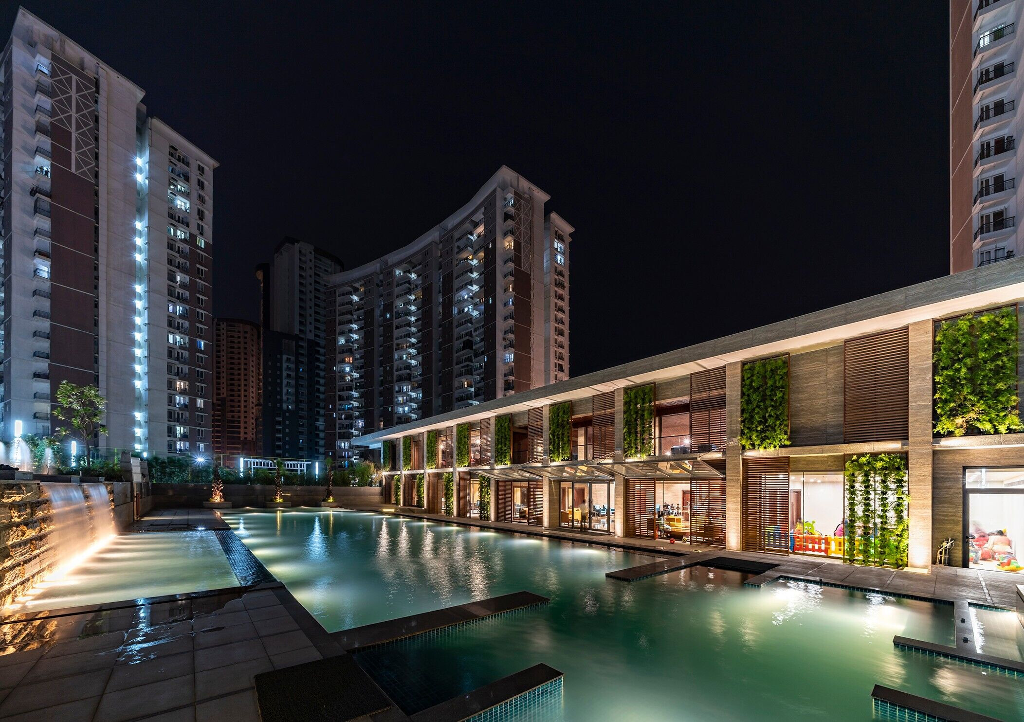 简约现代风打造豪华社区俱乐部-18