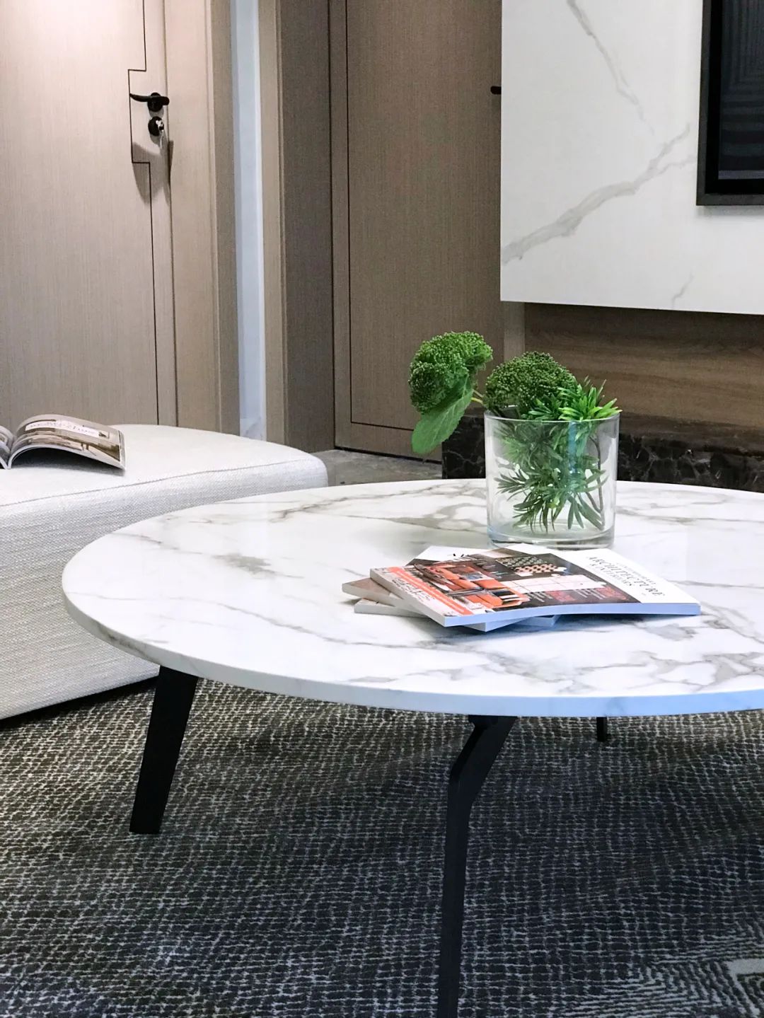 港式现代风打造漓江畔诗意栖居,细节尽显生活仪式感-103