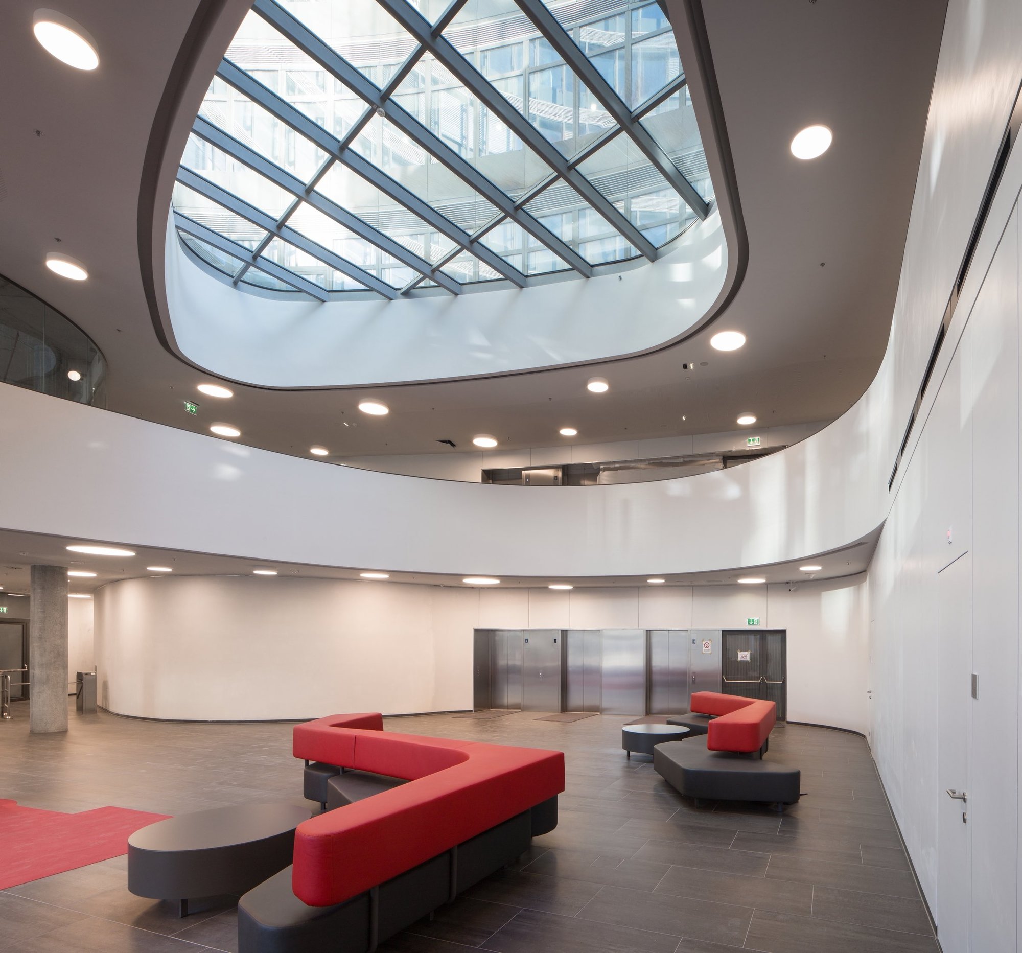 维也纳ÖBB 总部,现代高效绿色办公建筑-3