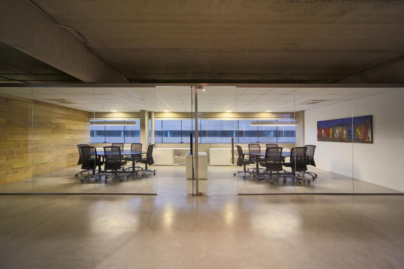 泰勒斯系统办公室-10