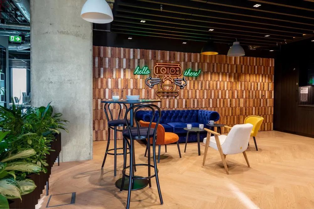 波兰卡托维兹普华永道服务交付中心办公室设计丨The Design Group-31