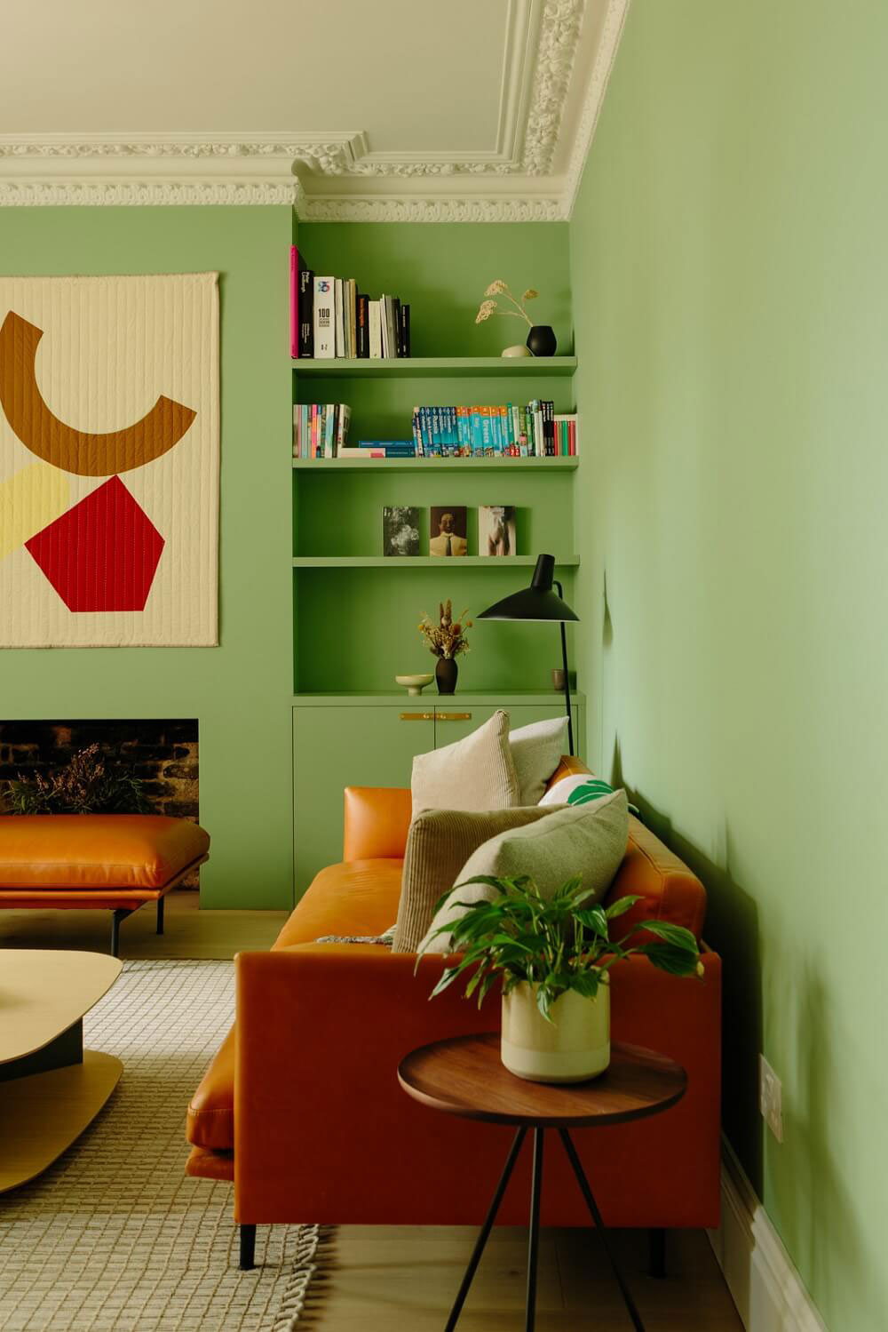 伦敦绿色客厅与桃色卧室的维多利亚式住宅设计-2