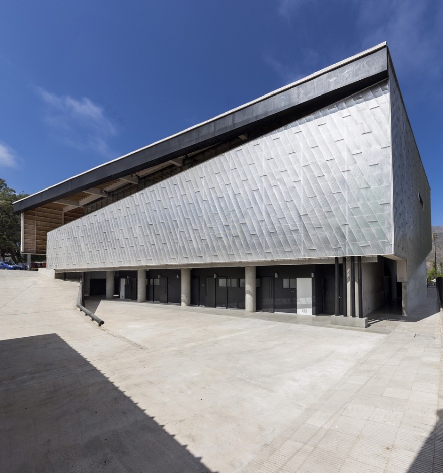 智利 Salamanca 市 9 年匠心之作 · 公共空间与体育设施的完美融合-18