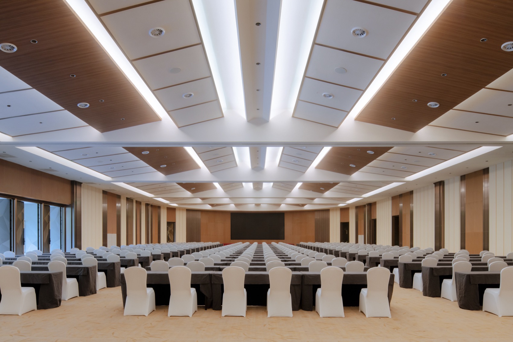 四川雅安周公山楠水阁温泉酒店会议中心丨中国雅安丨山间建筑-69