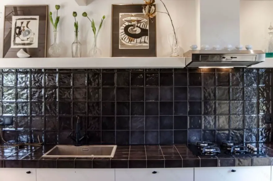 荷兰木屋假期 | 绿意盎然的现代设计-12