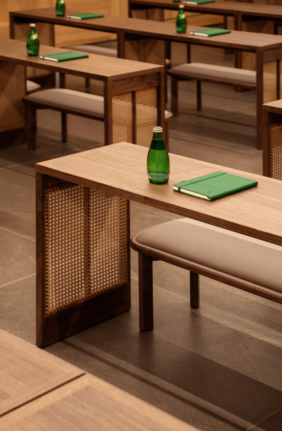 超级平常办公室丨中国深圳-144