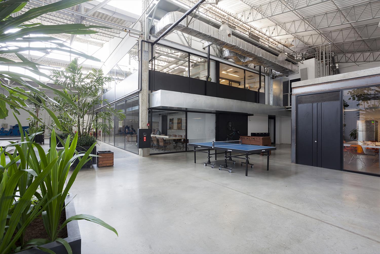 巴西 Paranoid 广告公司办公室-8