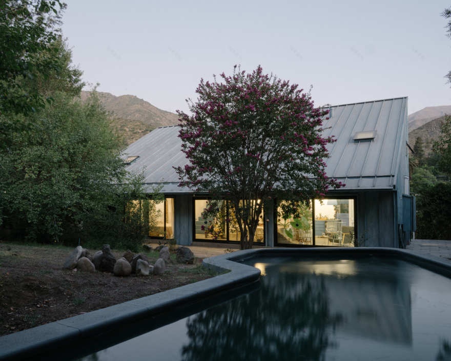 谭氏住宅(若Tam为姓氏音译,也可能有其他合适译法,需结合具体背景确定,这里按常见姓氏谭处理) 丨智利圣地亚哥丨Ivan Bravo Architects-26