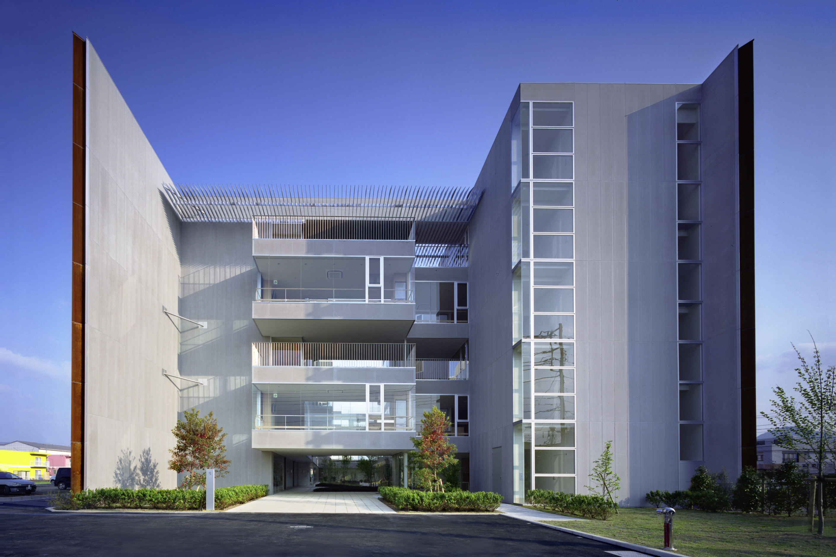 福井山峦间的温馨养老院-13